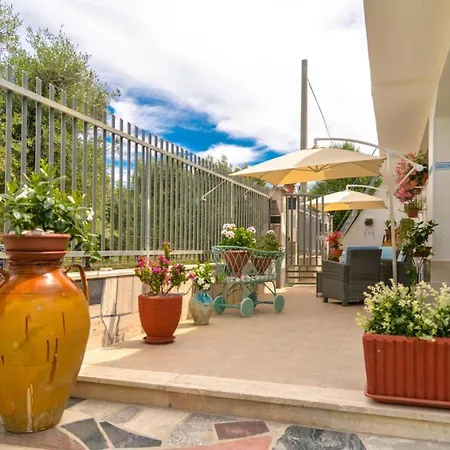 Milla Bed & Breakfast